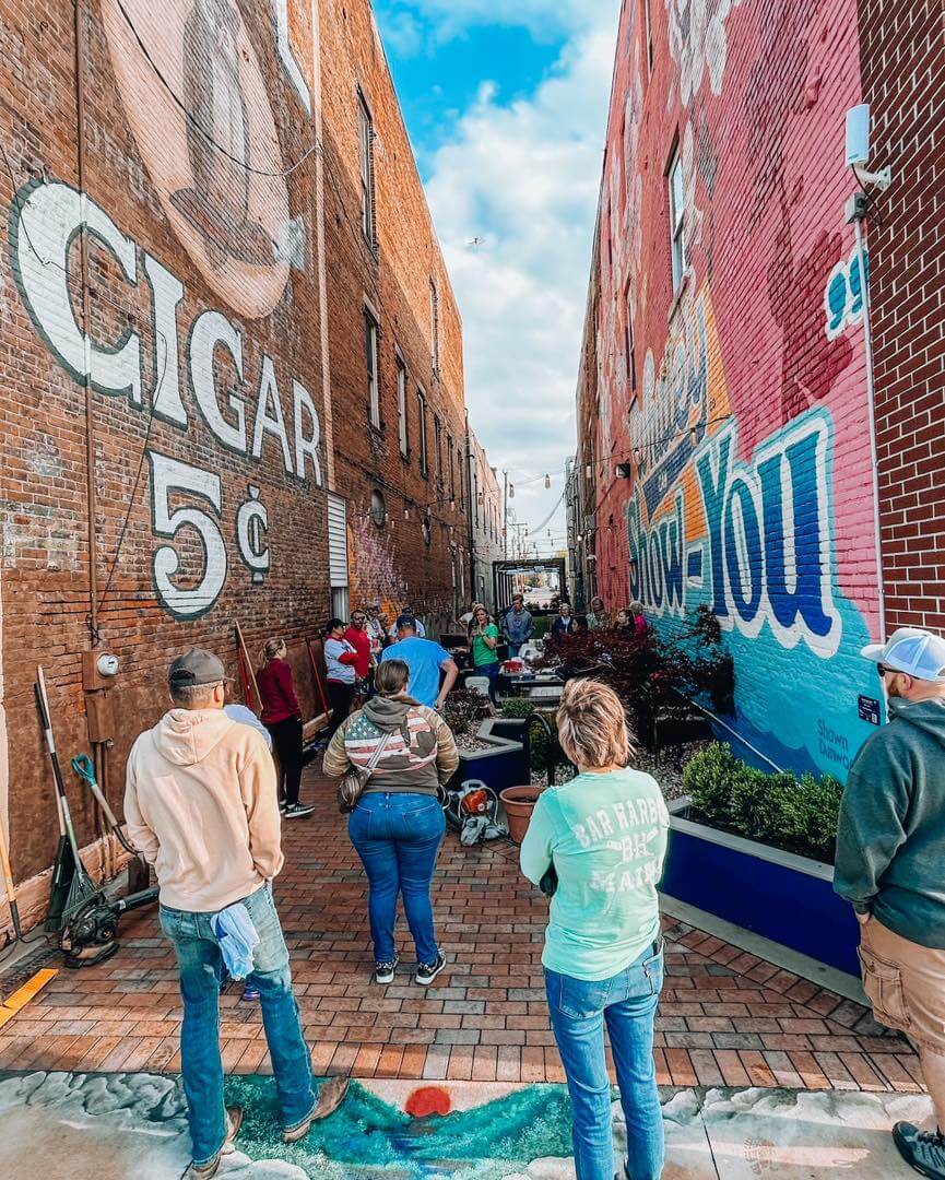 Columbia City Connect Downtown Clean up Day Niki Giving Instructions