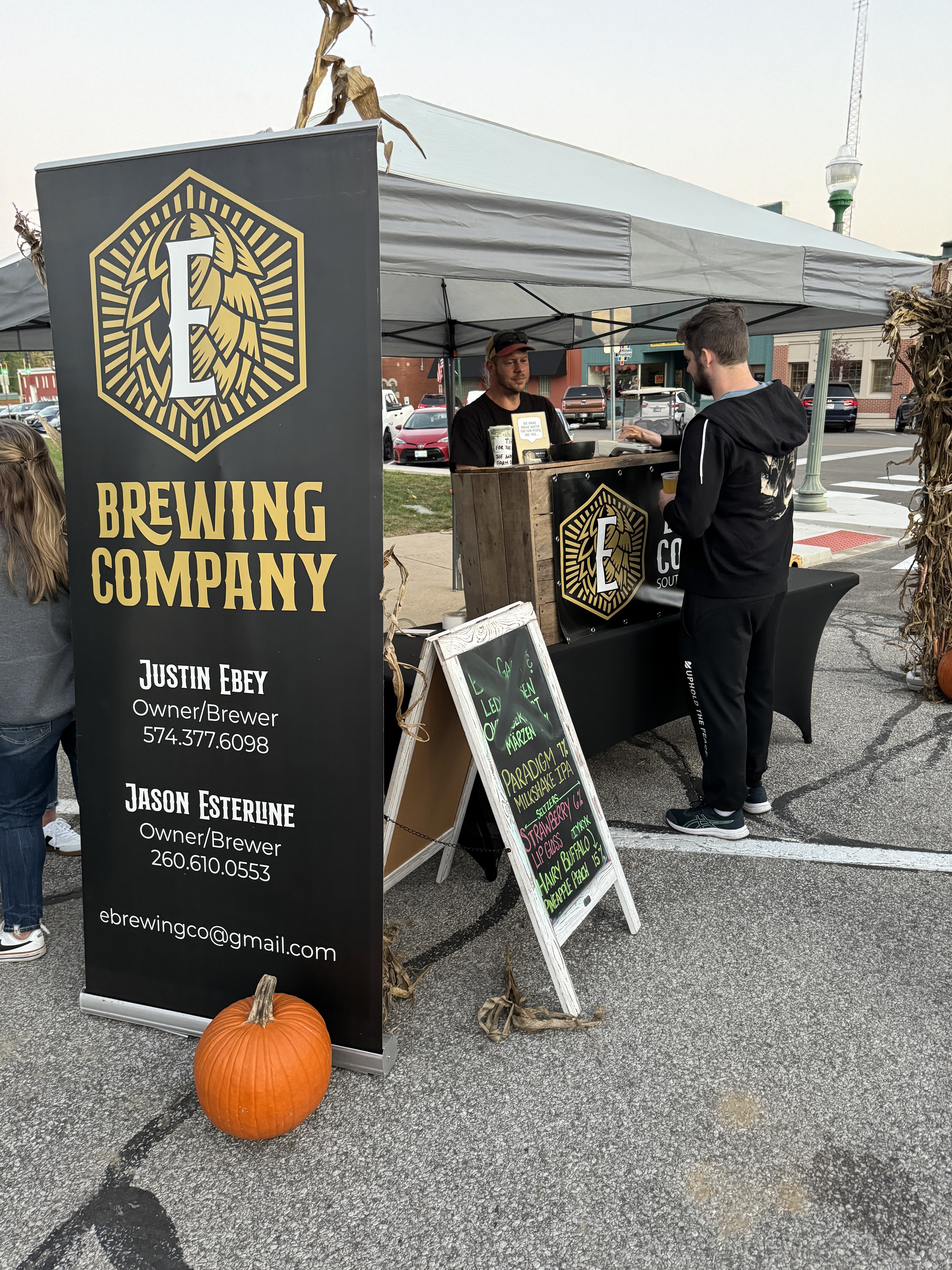 The front of E Brewing vendor both at Columbia City Connect's First Fridays